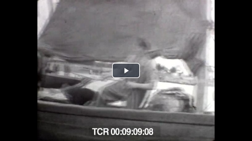 "Dragage des huîtres en rivière de Penerf" archive vidéo de 1950 de la Cinémathèque de Bretagne